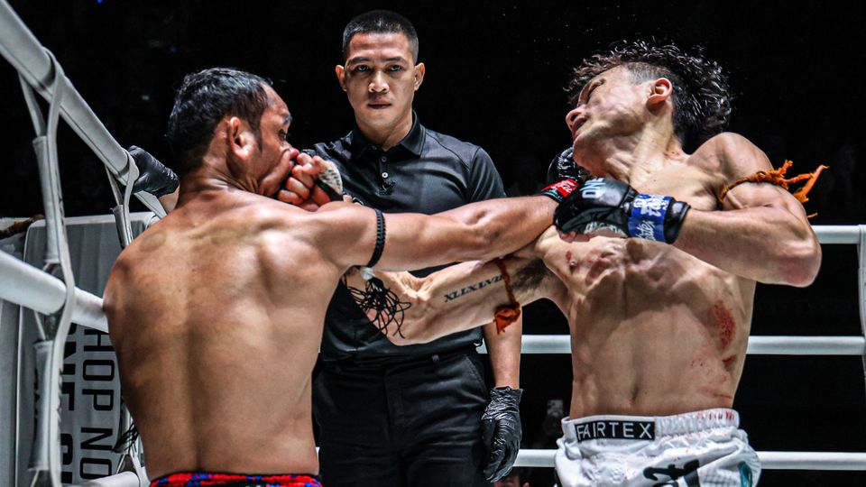 ONE ลุมพินี : จ้าวเสือใหญ่ ม.กรุงเทพธนบุรี รับเสียนับจุดเปลี่ยนพ่าย สามเอ ไก่ย่างห้าดาว