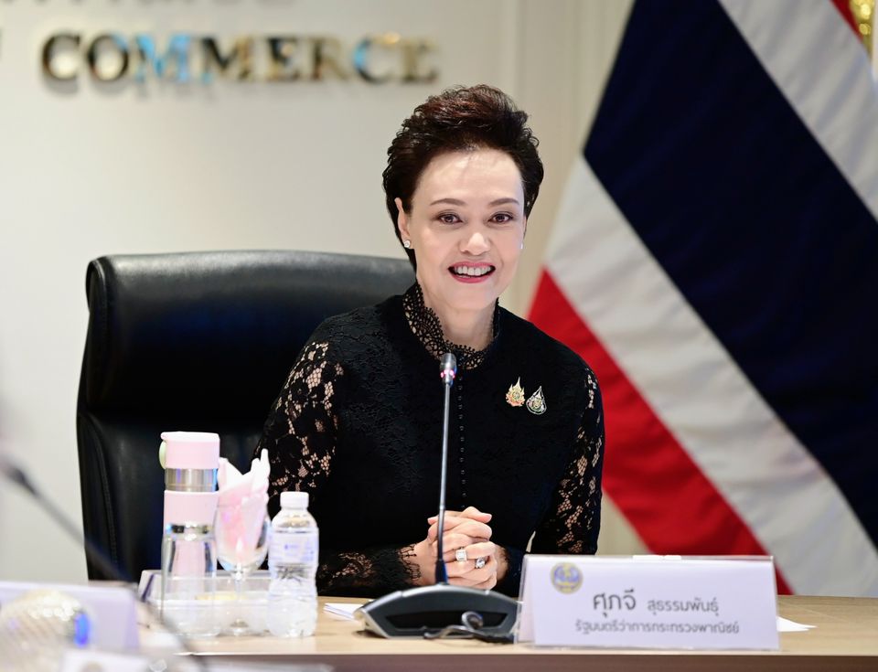 พาณิชย์ ลุยแผนบริหารผลไม้ปี 69 ครบวงจรต้นน้ำ–ปลายน้ำ ดันตลาดในประเทศ–ส่งออก พร้อมวางยุทธศาสตร์สินค้าเกษตรยั่งยืน 5 ปี ยกระดับไทยสู่ผู้นำตลาดโลก พร้อมเตรียม kickoff  “Thailand : The Land of Tropical Fruits”