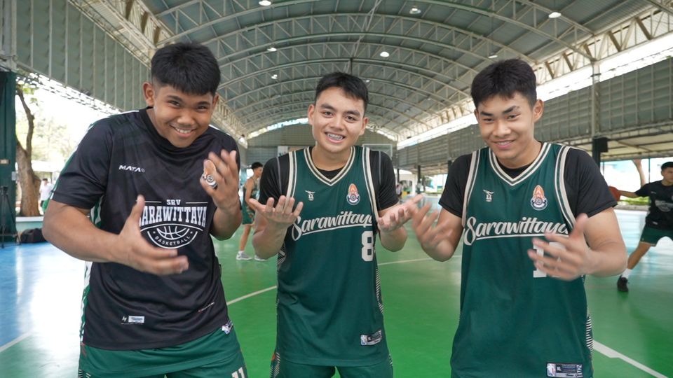 “SPORTS LIFE” ตามหานักบาสตัวตึง ส่องฟอร์มแกร่งวัดความแม่น ทีม “โรงเรียนสารวิทยา”