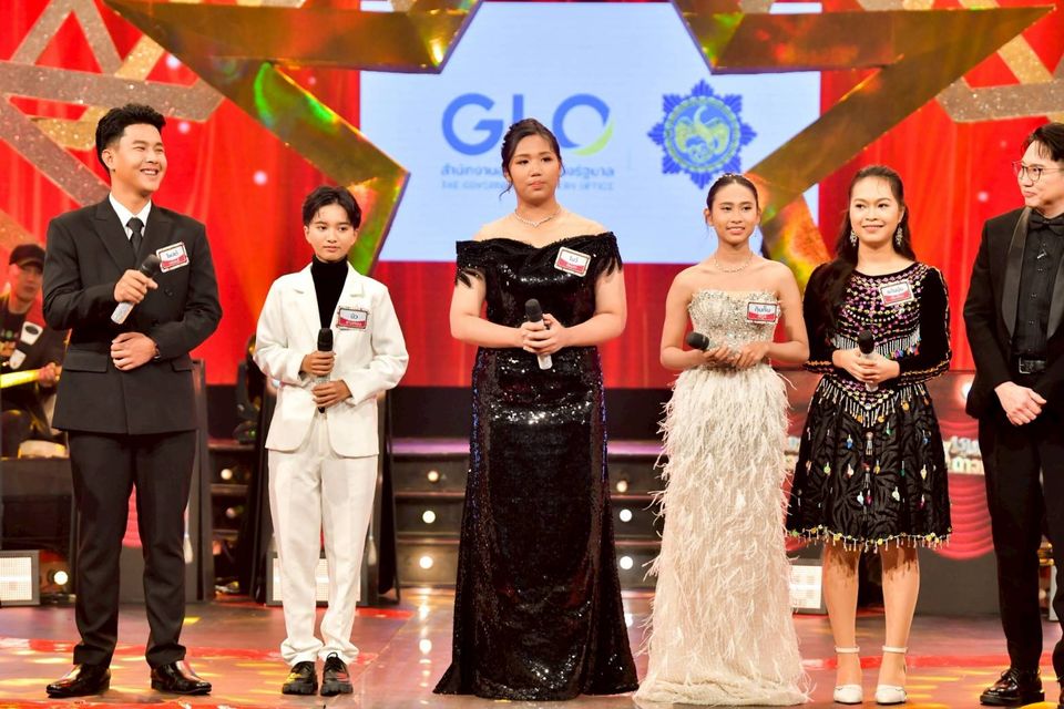 “โฟร์เอส”เสิร์ฟเพลงมันส์ชวนสายโจ๊ะลุกขึ้นมาร้องรำโค้งสุดท้าย“GLO มิราเคิลฯ #2”จัดเต็มรางวัลแชมป์ทะลุแสน