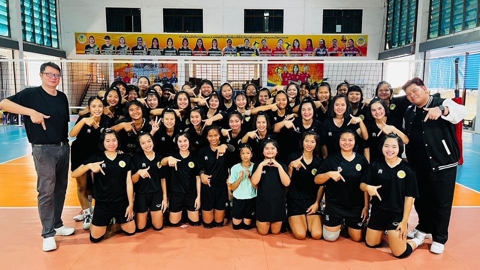 “SPORTS LIFE” เอาใจแฟนวอลเลย์บอล บุกเช็กพลังตบทีมลูกยาง “รร.เทศบาล 2 ชุมชนป้อมเพชร”