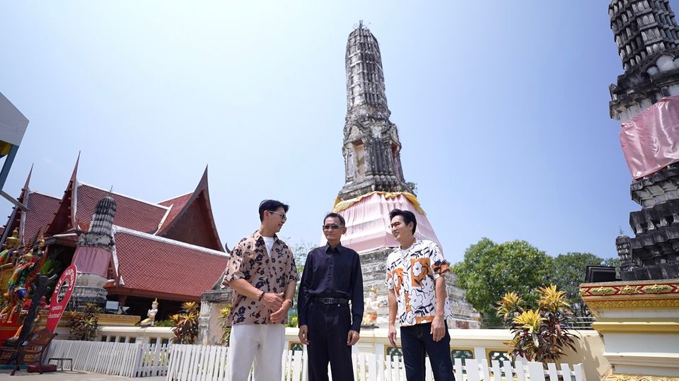 “หนุ่ม-แท่ง” ชวนเช็กอินวัดสาขลา ขอพรหลวงพ่อโต  อิ่มฟินซีฟู้ดนาเกลือ