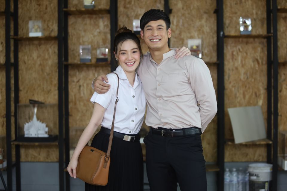 “ลางปริศนา”  ยิ่งดูยิ่งพีค “พล พูลภัทร” เผยเบื้องหลังซีนปะทะ  ยกนิ้วชม “กานต์ ณัฐชา” เล่นเต็มทุกฉาก