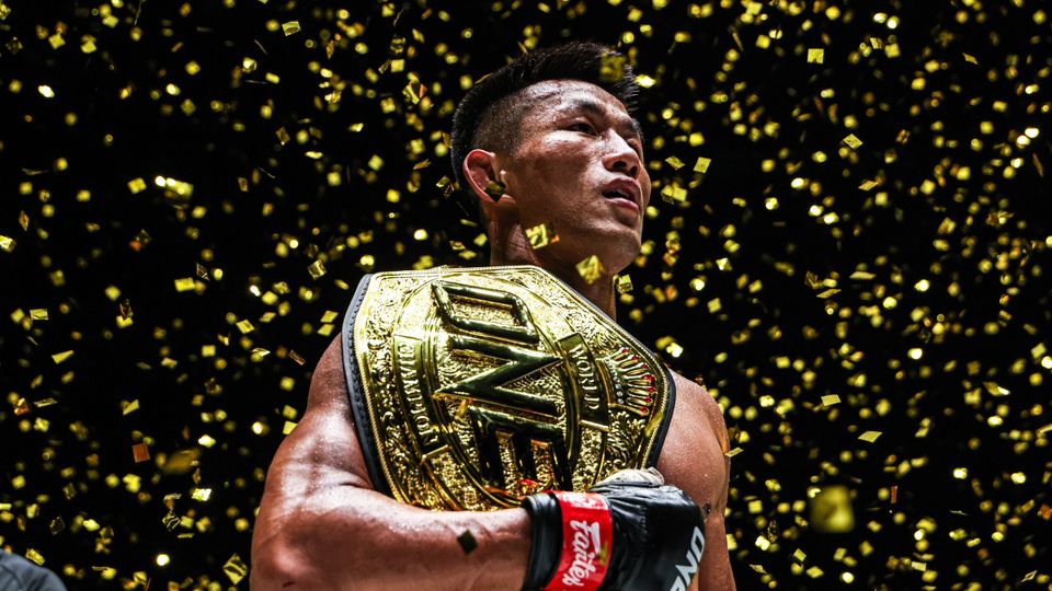 ONE Championship : ถัง ไค ป้องบัลลังก์สำเร็จ, “เพชรทนง - นนทชัย” กอดคอคว้าชัย ศึก ONE Fight Night 43