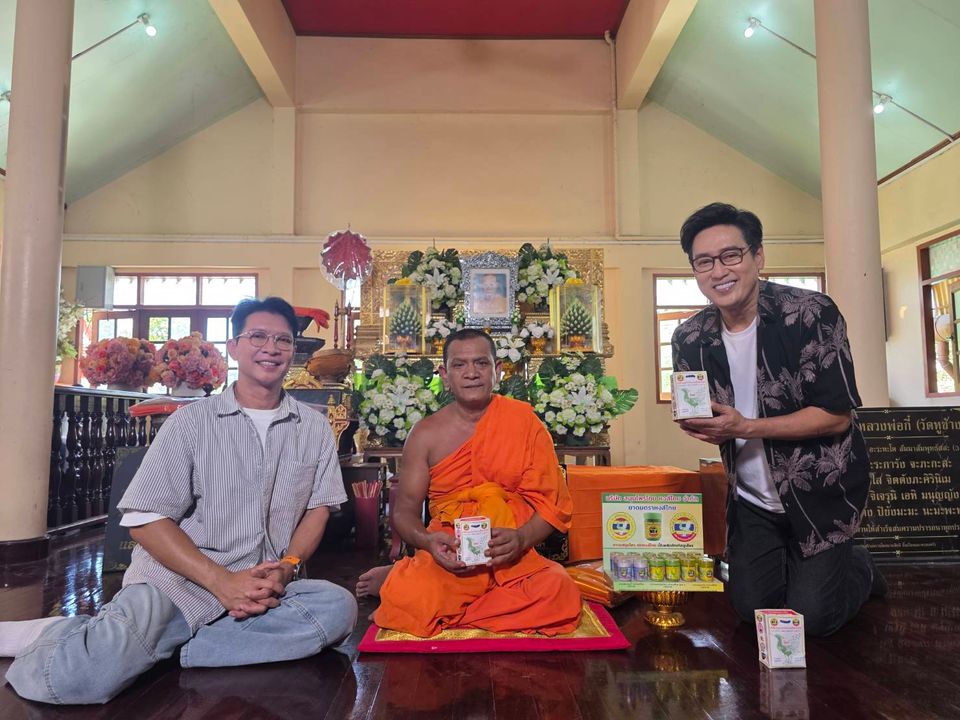 “หนุ่ม-แท่ง” พาเที่ยววัดหูช้าง  จ.นนทบุรี ย้อนตำนานดัง “ปลัดขิกสร้างโบสถ์” หลวงพ่อกี๋